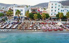 Akkan Plus Hotel